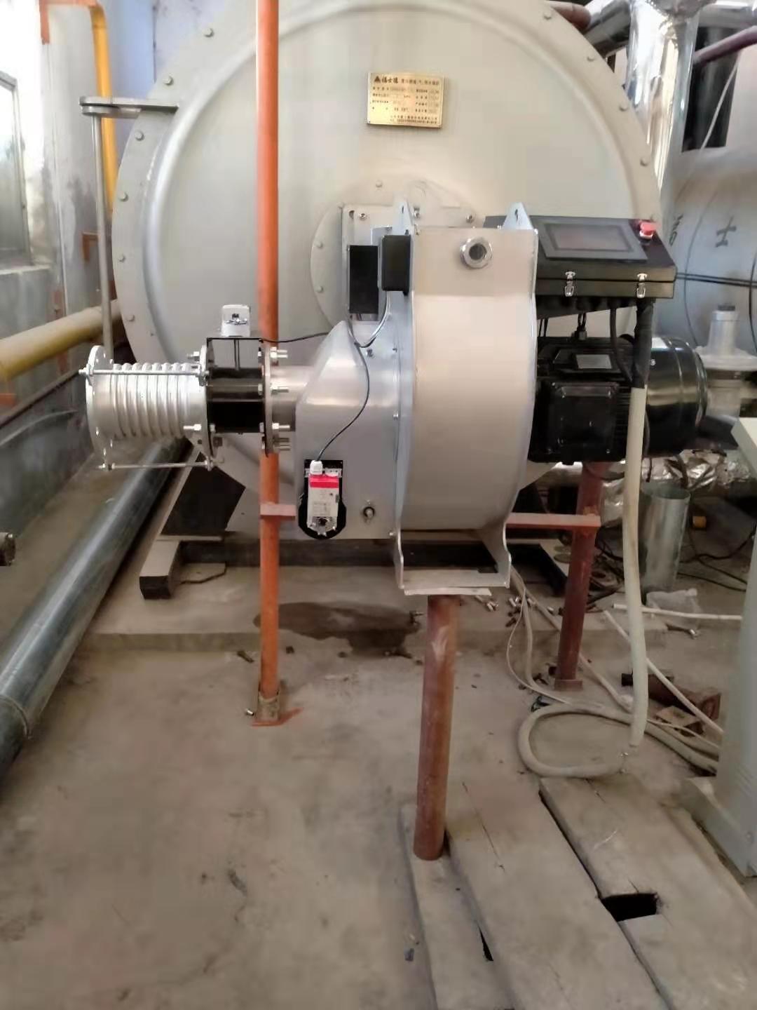 山西4噸低氮燃燒器現(xiàn)場
